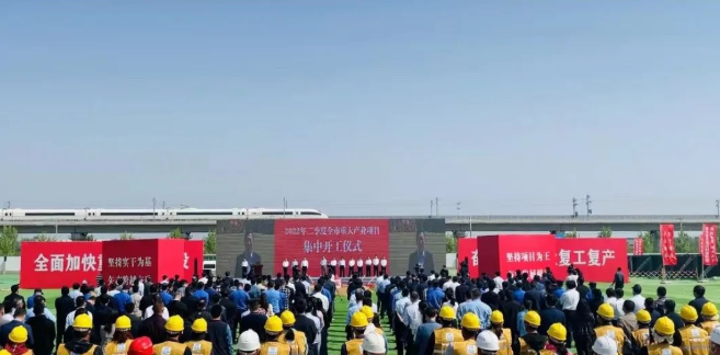 東方日升、晶科、阿特斯同時擴產(chǎn)！