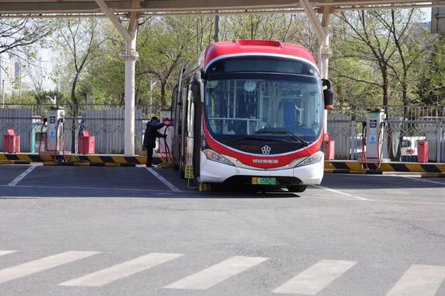 北京清潔能源、新能源公交車占比已超九成