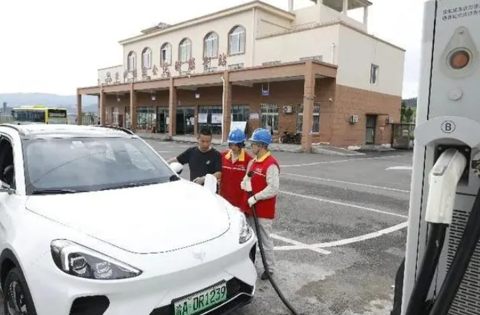 新能源汽車加快進入農(nóng)村市場，普及還需邁過三道坎