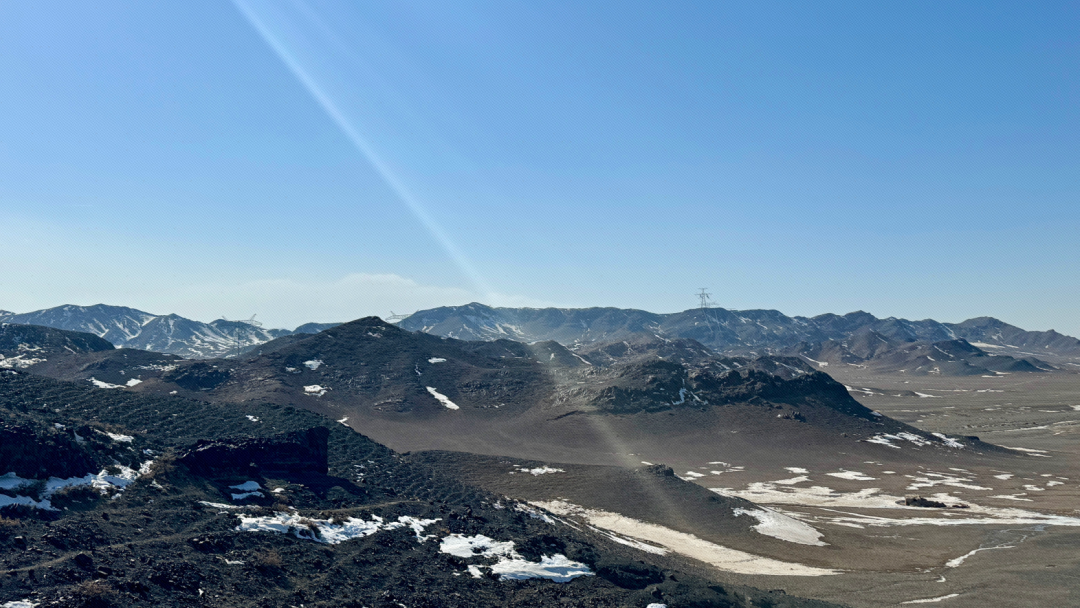 新疆木壘百萬千瓦級山地風電場建設持續(xù)升溫