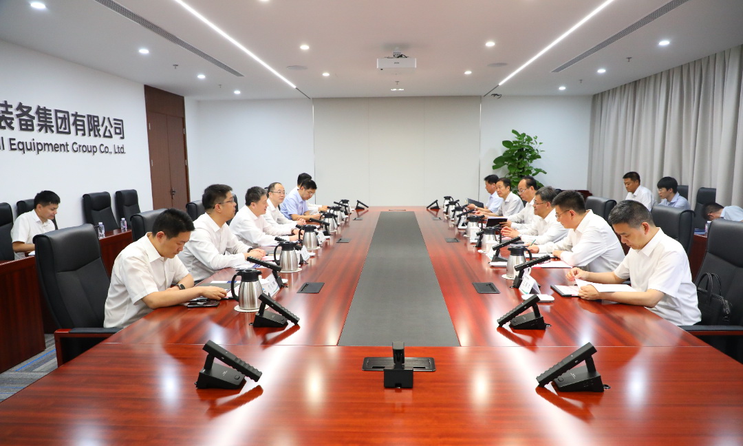 中國電氣裝備黨委副書記、總經(jīng)理周群會見西安市市長葉牛平