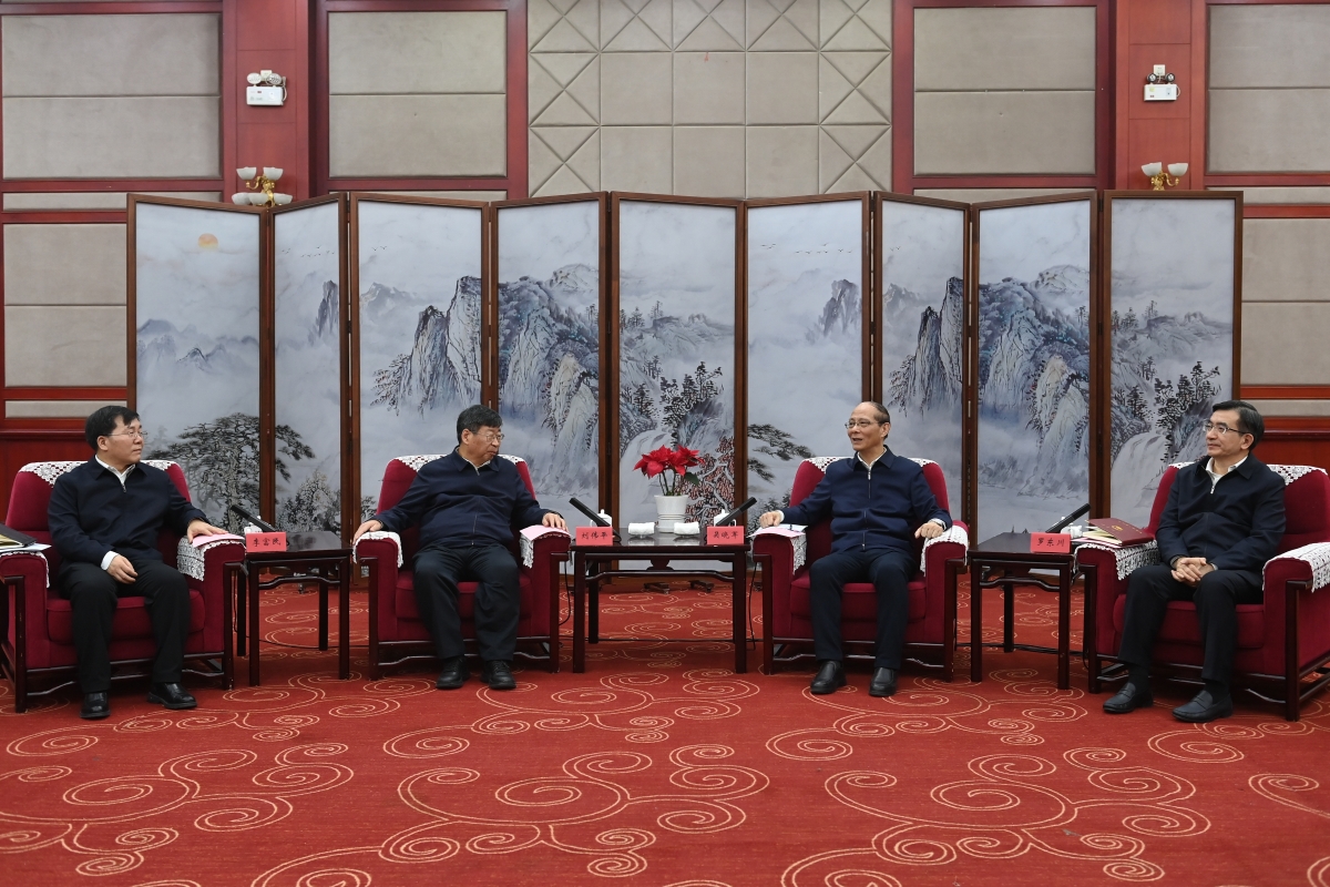 三峽集團(tuán)拜會(huì)青海省